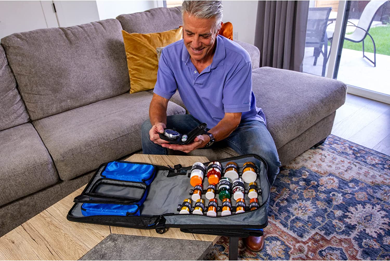 Large Insulated Medical Binder with Pill Organizer and 6-Pocket Folder image 26